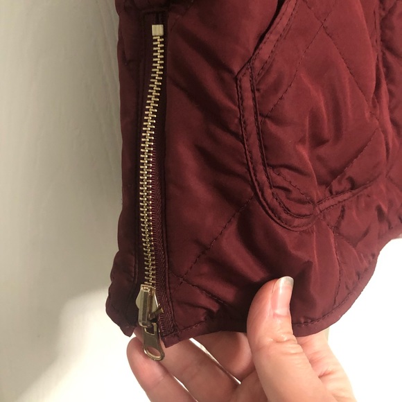 Altar’d State Reversible Faux Fur / Quilted Vest - Picture 2 of 6